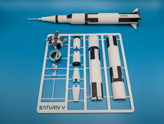 Ultoys: Kit Card NASA Saturn Figura de Colección para Armar